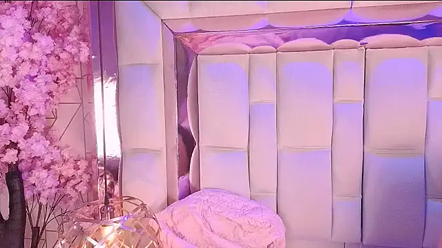 NamiMoon1 online show from March 20, 2026, 2:51 pm