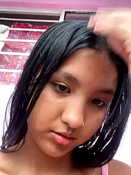 firuze hatunn1 online show from December 13, 2025, 8:37 pm