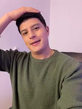 Goldenknight33 online show from February 4, 2026, 4:02 pm