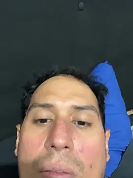 Snapshot of DarkOnebaki- chatting on February 6, 2026, 5:36 am DarkOnebaki- online show from February 6, 2026, 5:36 am