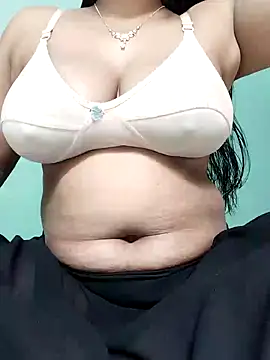 Uma-2 online show from December 22, 2025, 4:34 am