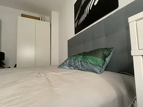 Snapshot of Carlycrush_ chatting on July 1, 2026, 10:54 pm Carlycrush online show from July 1, 2026, 10:54 pm