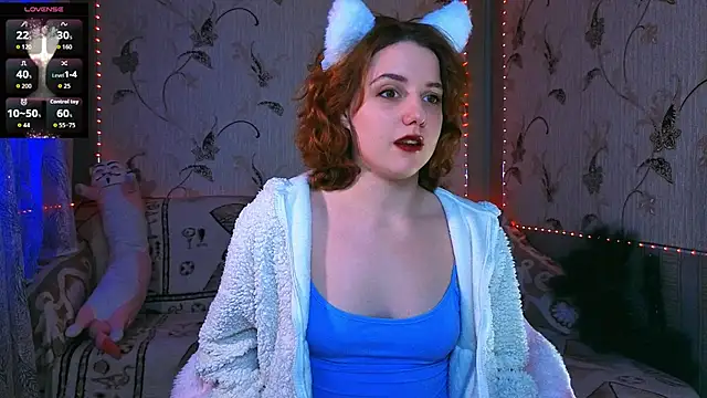 Snapshot of Ari_Meow chatting on February 1, 2026, 5:33 pm Ari Meow online show from February 1, 2026, 5:33 pm