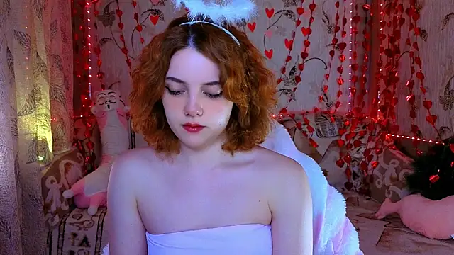 Snapshot of Ari_Meow chatting on February 15, 2026, 7:46 pm Ari Meow online show from February 15, 2026, 7:46 pm