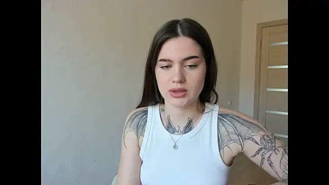 NikkieKitty online show from March 31, 2026, 11:34 am