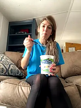 CelestialRuby online show from October 11, 2025, 2:40 pm