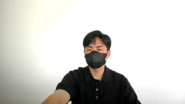 kimze7 online show from June 11, 2026, 2:33 am