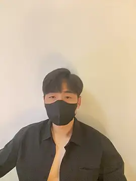 kimze7 online show from February 7, 2026, 11:07 am