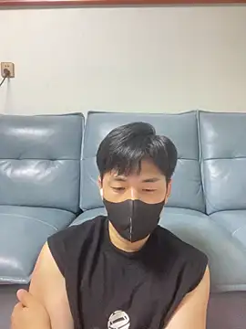 kimze7 online show from June 11, 2026, 2:58 pm