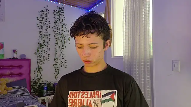 Dani Dancer online show from June 21, 2026, 8:14 pm