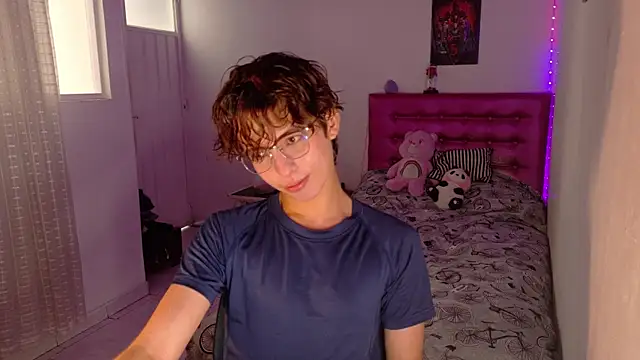 Dani Dancer online show from January 13, 2026, 4:44 pm