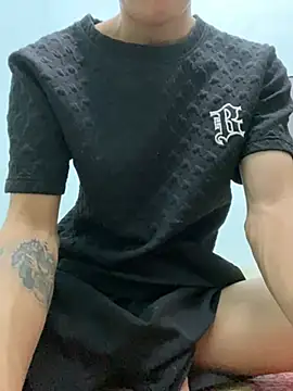 DucMinh 2k online show from March 22, 2026, 4:05 am