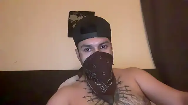 Snapshot of angelblanco chatting on April 1, 2026, 7:31 am angelblanco online show from April 1, 2026, 7:31 am