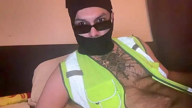 Snapshot of angelblanco chatting on April 3, 2026, 9:27 am angelblanco online show from April 3, 2026, 9:27 am