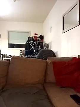 cheekycherryx online show from March 15, 2026, 4:08 am