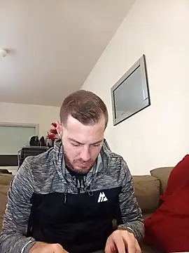 cheekycherryx online show from March 26, 2026, 10:18 pm