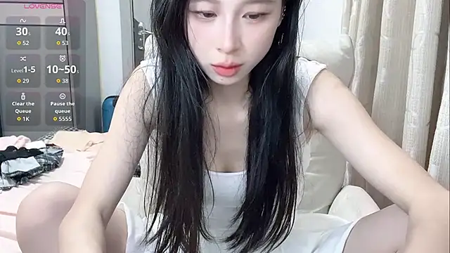 Snapshot of tiantian-160 chatting on July 17, 2026, 12:35 pm tiantian-160 online show from July 17, 2026, 12:35 pm
