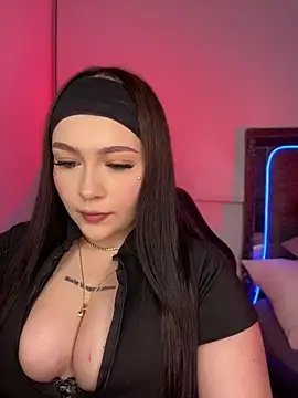 Snapshot of Daniela_ruizz chatting on April 11, 2026, 9:29 pm Daniela ruizz online show from April 11, 2026, 9:29 pm