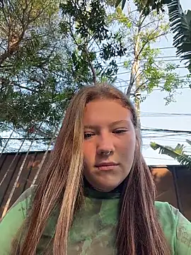 FionaMurr online show from March 14, 2026, 12:49 am