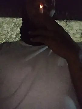 Snapshot of Andreskelly chatting on March 8, 2026, 12:16 am Andreskelly online show from March 8, 2026, 12:16 am