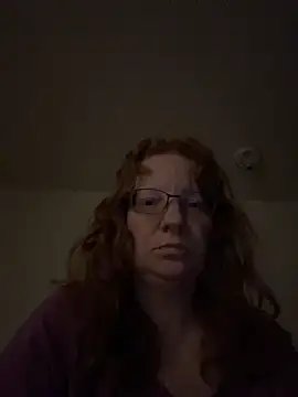 Lenaravenswood online show from March 12, 2026, 3:23 am