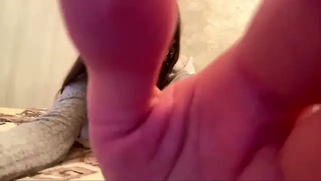 Snapshot of SeeKeatley chatting on March 18, 2026, 8:32 pm SeeKeatley online show from March 18, 2026, 8:32 pm