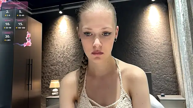 ZaidaSchwarten online show from August 8, 2026, 5:36 am
