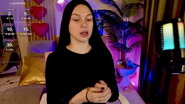 MaxinCarroll online show from April 27, 2026, 10:02 am