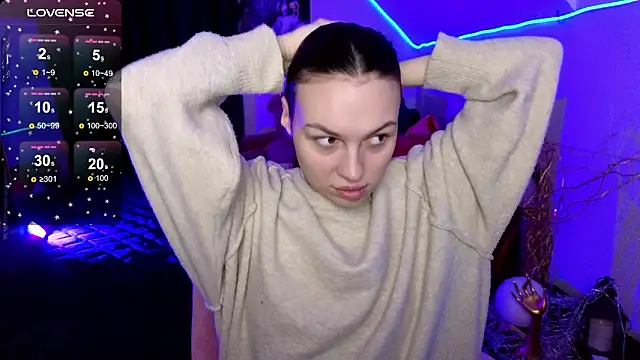 MaxinCarroll online show from February 1, 2026, 5:17 am