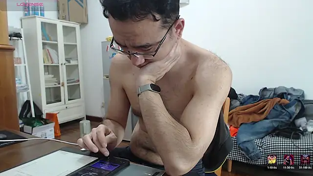 jjjjay123 online show from January 18, 2026, 12:47 am