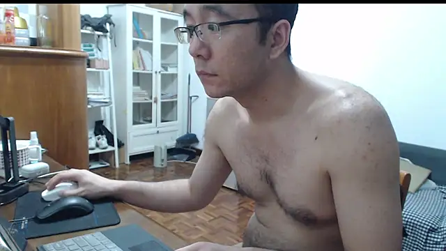 jjjjay123 online show from April 26, 2026, 1:19 pm