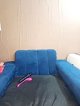 ChoklitBerryXX online show from March 18, 2026, 7:15 pm