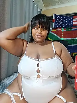 ChoklitBerryXX online show from July 12, 2026, 12:33 am