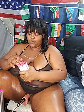 ChoklitBerryXX online show from June 24, 2026, 7:01 pm