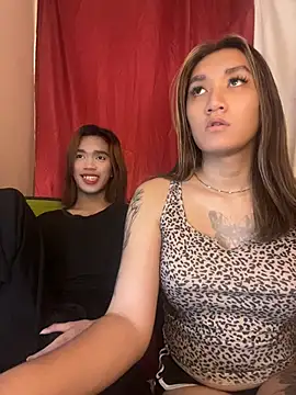 lil cummer69 online show from June 26, 2026, 2:23 pm