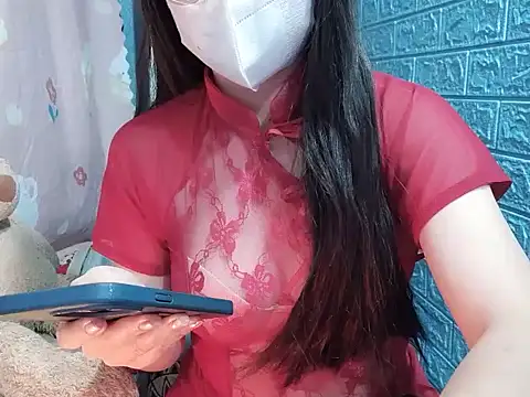 Yumi69 online show from December 15, 2025, 4:02 pm