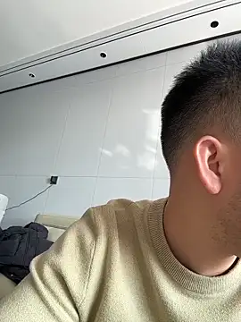 qwe522522 online show from February 2, 2026, 8:35 am