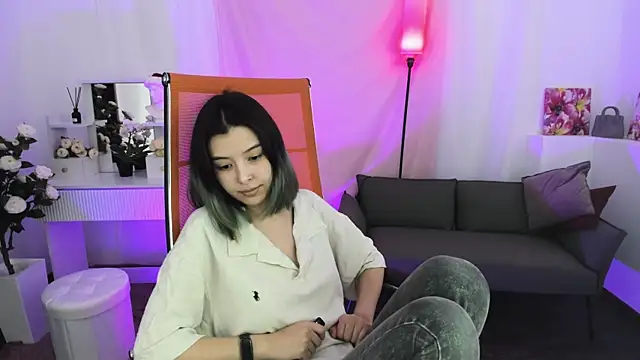 SirenMystiq online show from June 11, 2026, 2:47 pm