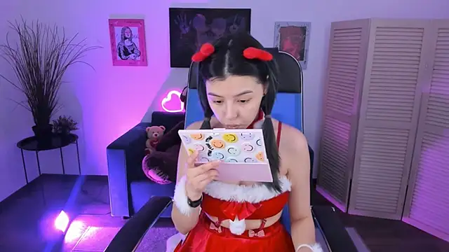 SirenMystiq online show from December 20, 2025, 4:21 pm