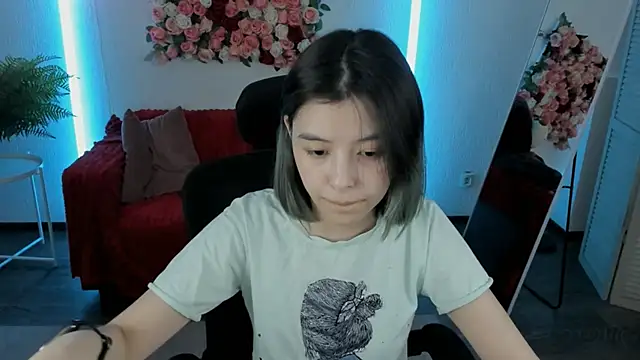 SirenMystiq online show from May 14, 2026, 7:22 pm