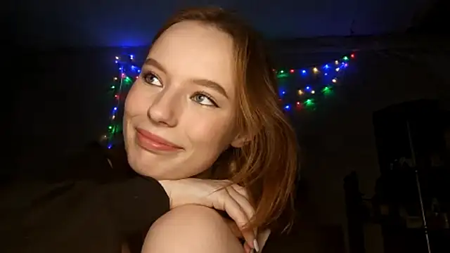 deep eyes online show from December 15, 2025, 1:17 pm