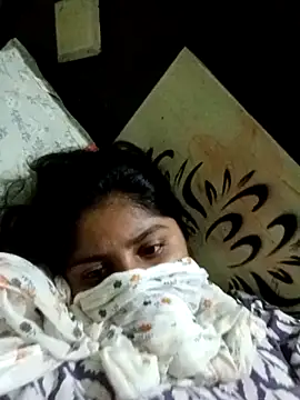 Cuple masti72 online show from April 26, 2026, 2:25 pm
