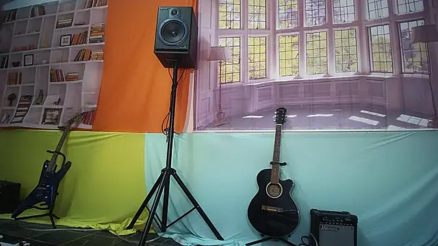 Snapshot of moghelslay chatting on February 11, 2026, 8:09 pm moghelslay online show from February 11, 2026, 8:09 pm