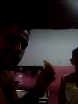 lesoley online show from December 17, 2025, 2:22 pm