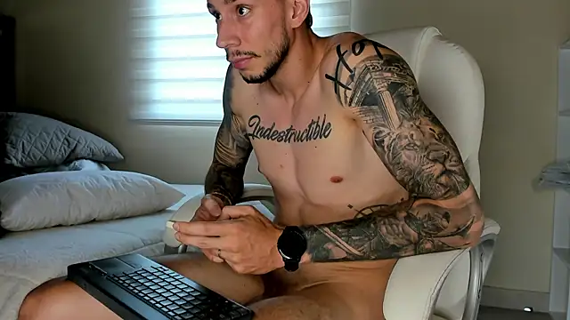 J king   online show from May 19, 2026, 2:57 pm