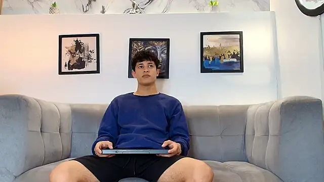 YOUNG GUYS1 online show from May 5, 2026, 7:22 am