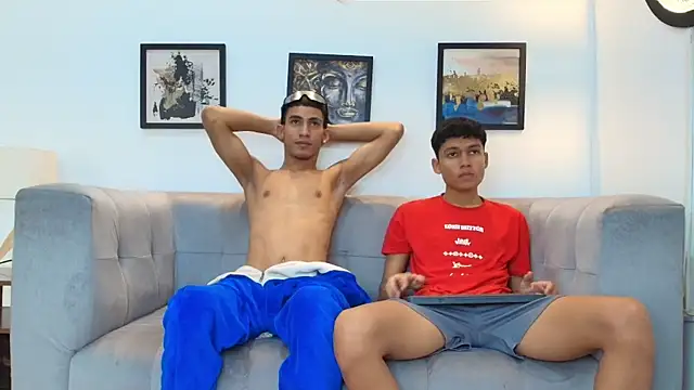 HORNY PRETTY online show from January 5, 2026, 7:28 pm