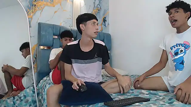 SWEET RABBIT1 online show from January 6, 2026, 7:29 pm