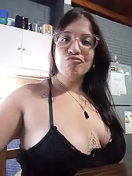 venussex 69 online show from February 5, 2026, 12:17 am