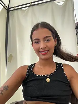 Valeria-escobar online show from January 11, 2026, 1:51 pm